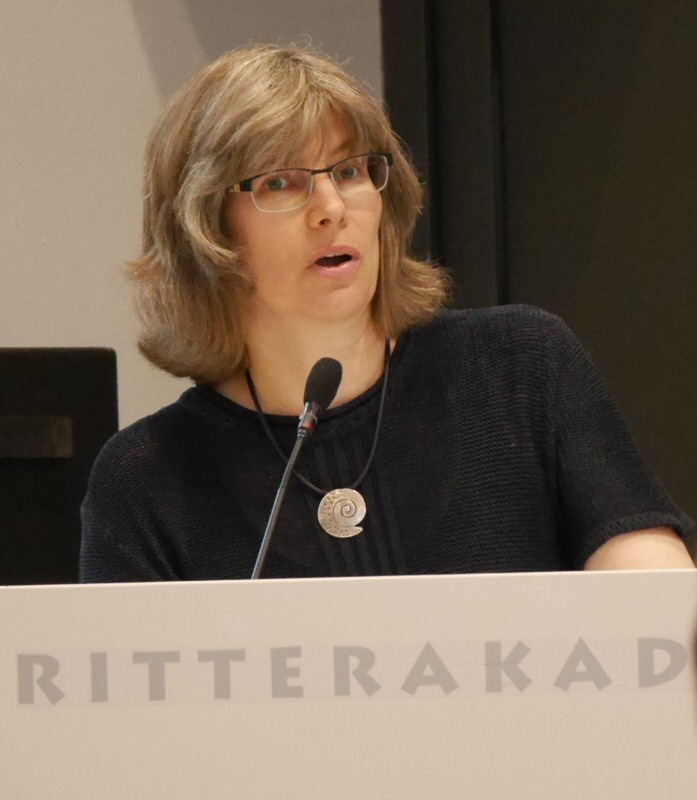 Petra Kruse-Runge spricht im Kreistag
