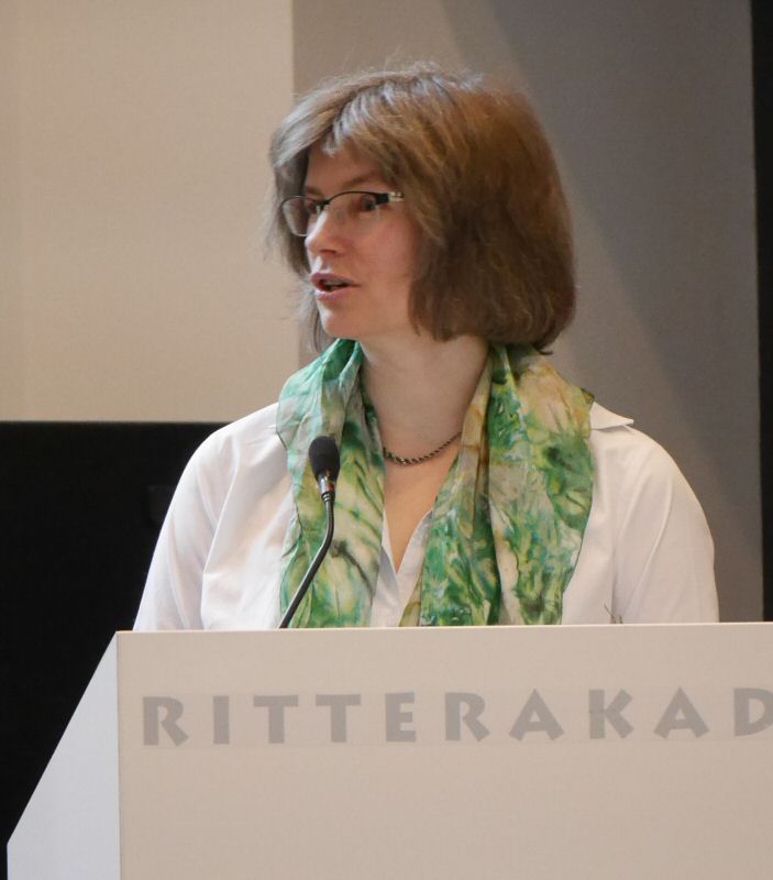Petra Kruse-Runge spricht im Kreistag